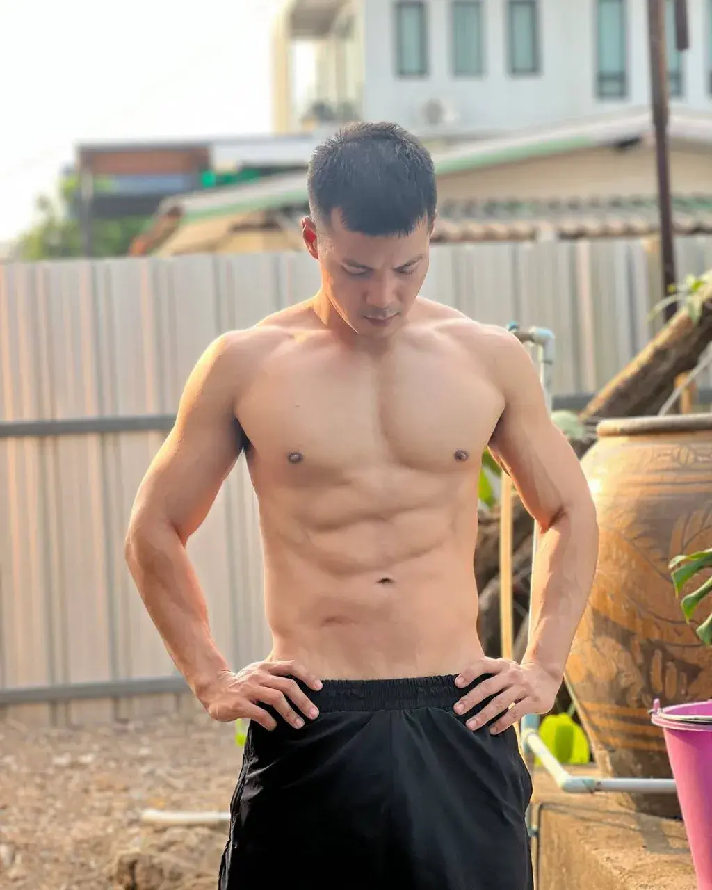 ลักหลับให้น้ำแตก