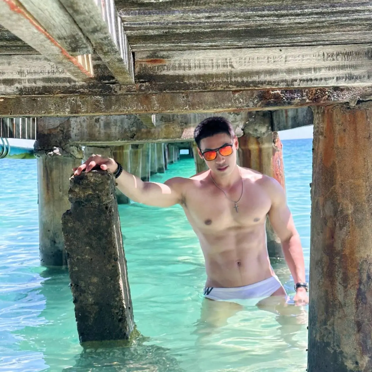 ผัวเขาเราแอบแซ๋บ