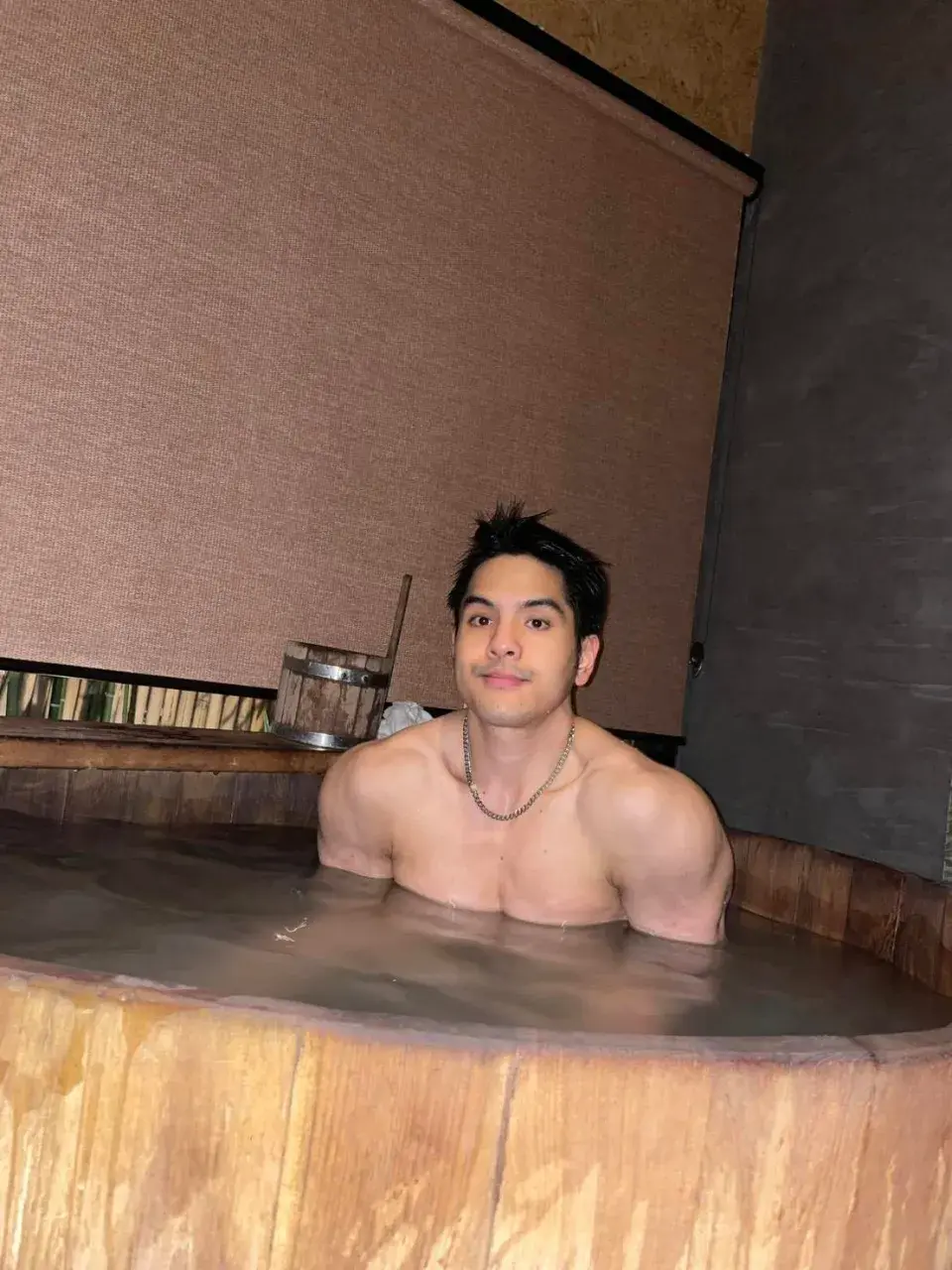 ผัวเขาเราแอบแซ๋บ