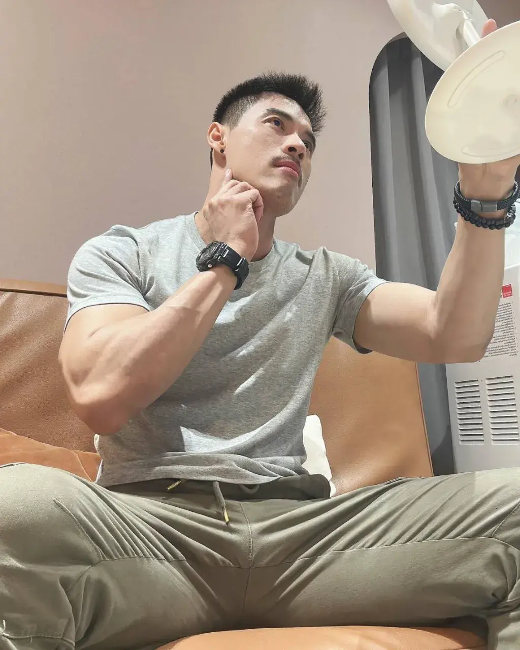 ผัวเขาเราแอบแซ๋บ