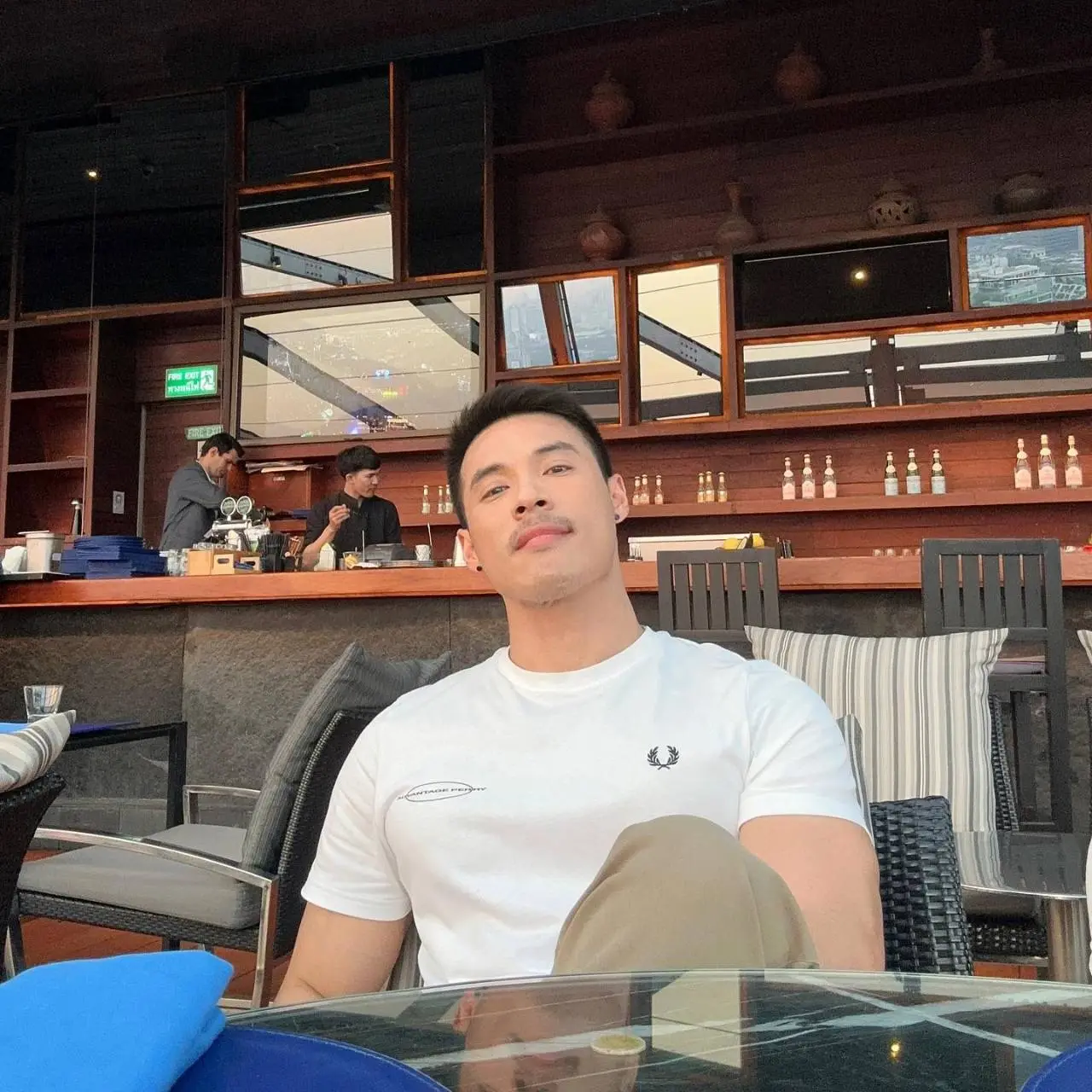 ผัวเขาเราแอบแซ๋บ