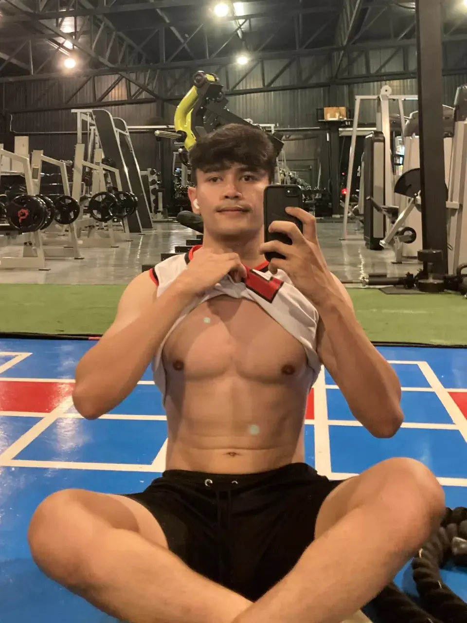 หิวนมจัง