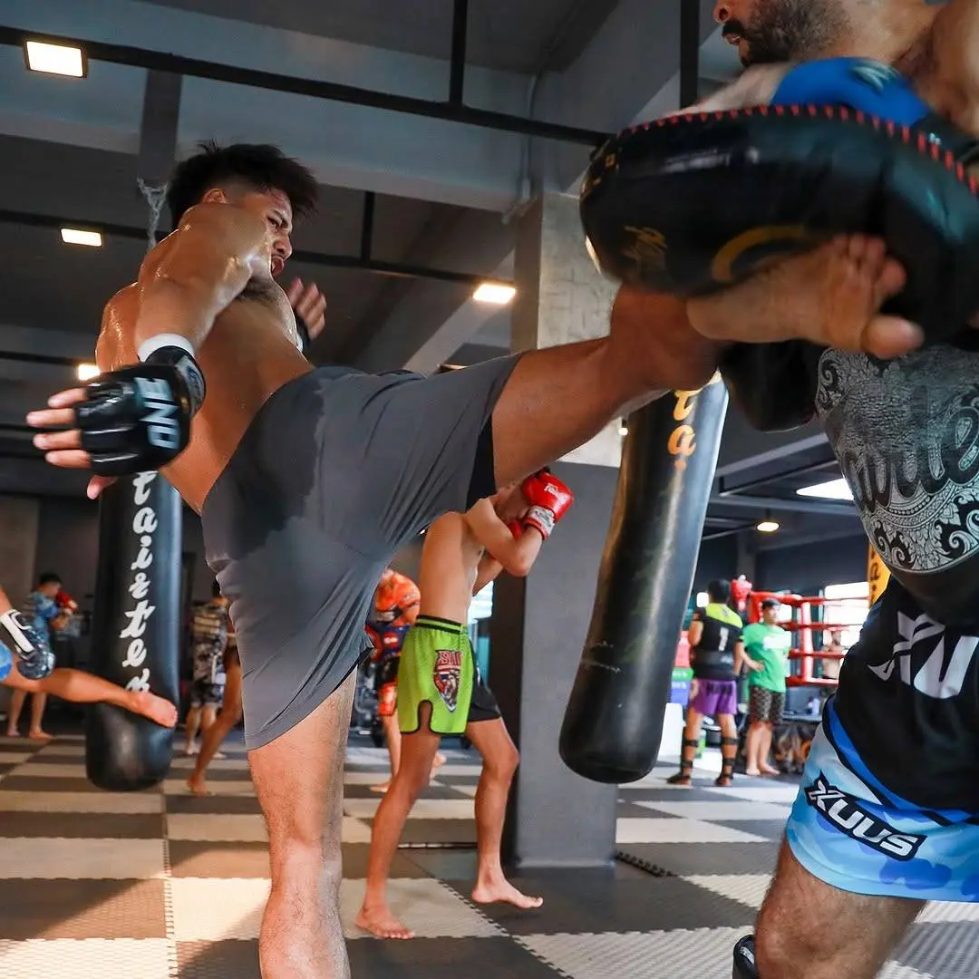 พร้อมมมมแตก