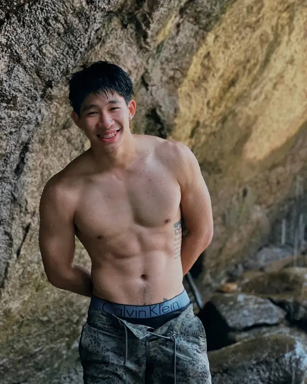 น่ากอดชิบหาย