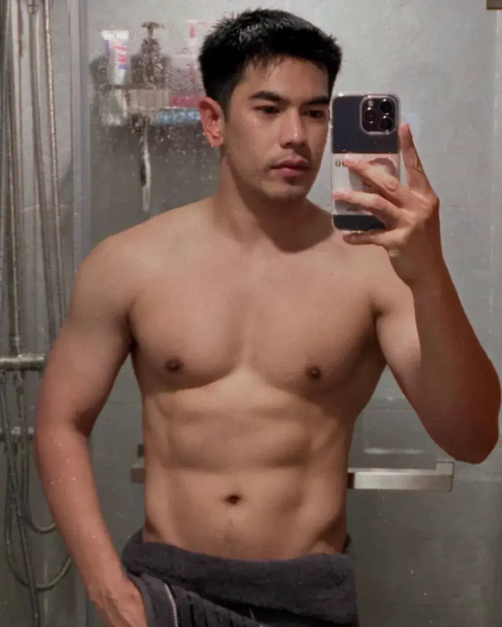 น่ากอดชิบหาย