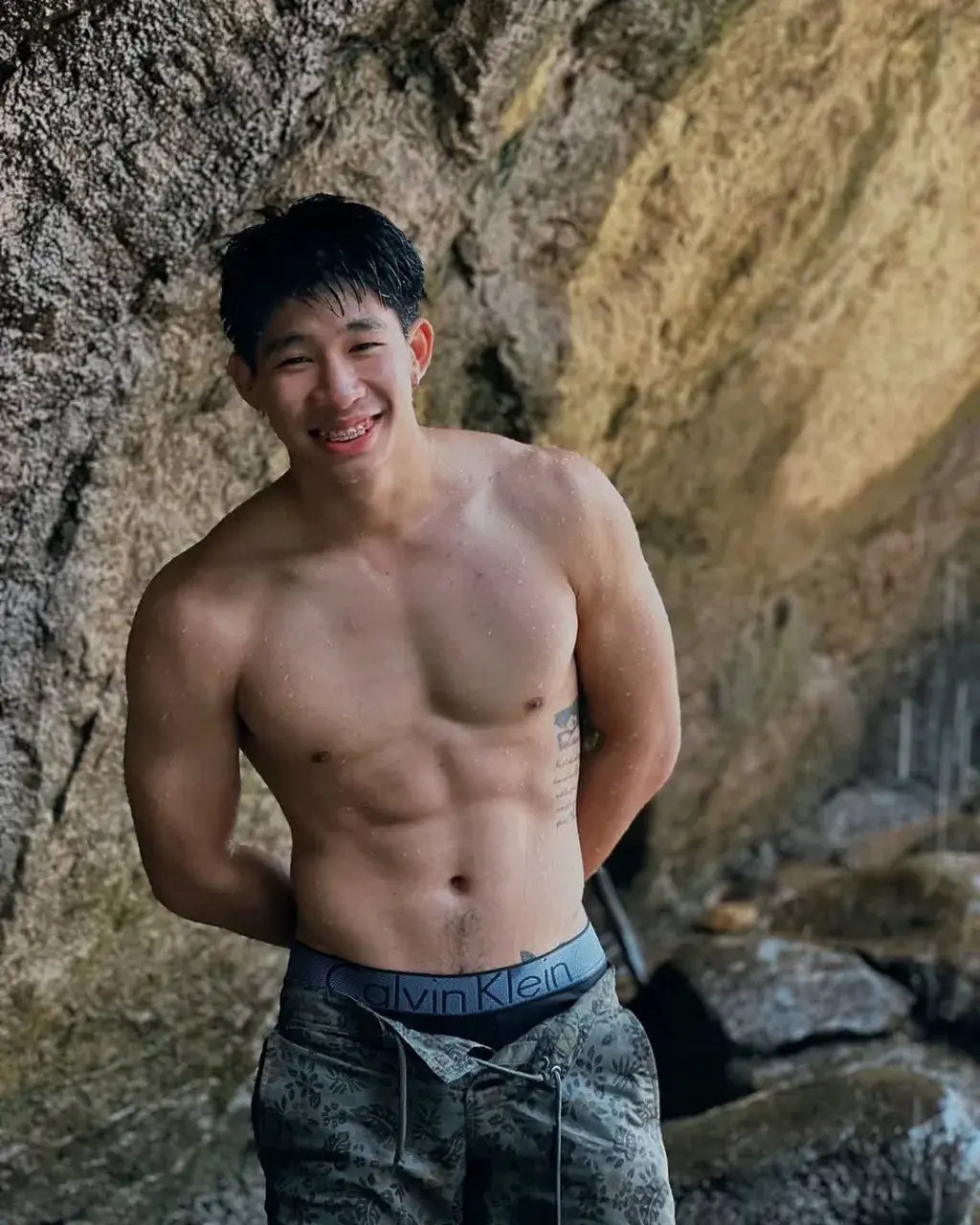 น่ากอดชิบหาย