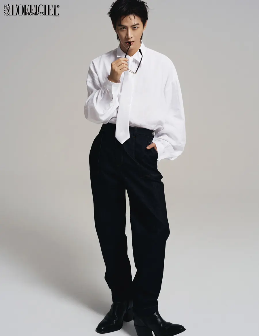 He Jianqi @ L’OFFICIEL HOMMES China February 2025