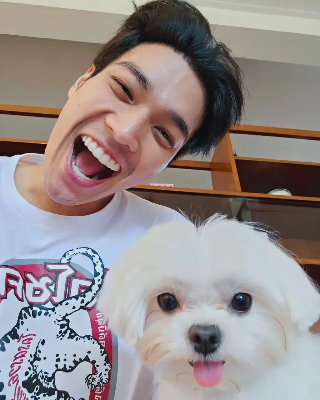 คลุๆชิคๆ