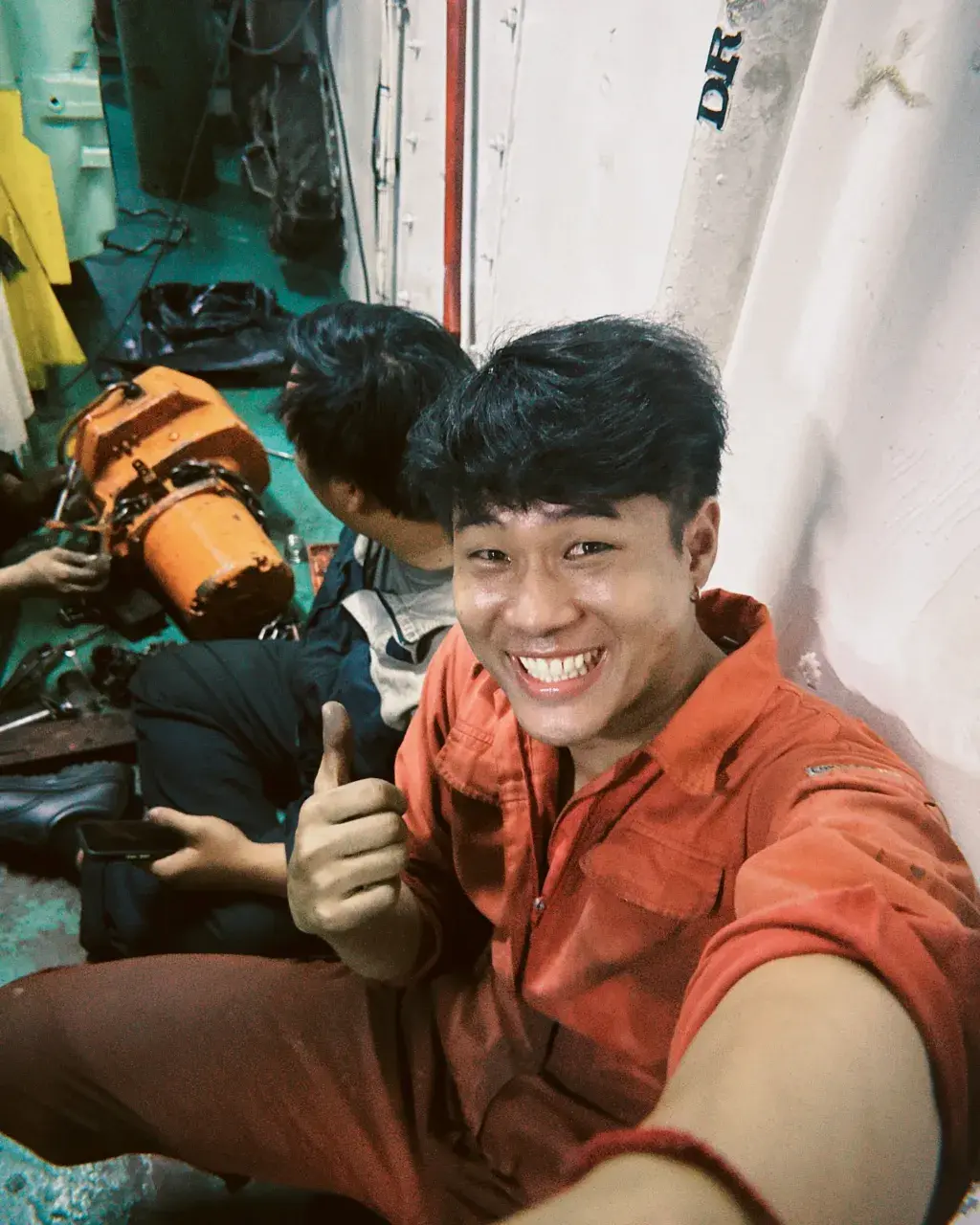 คลุๆชิคๆ