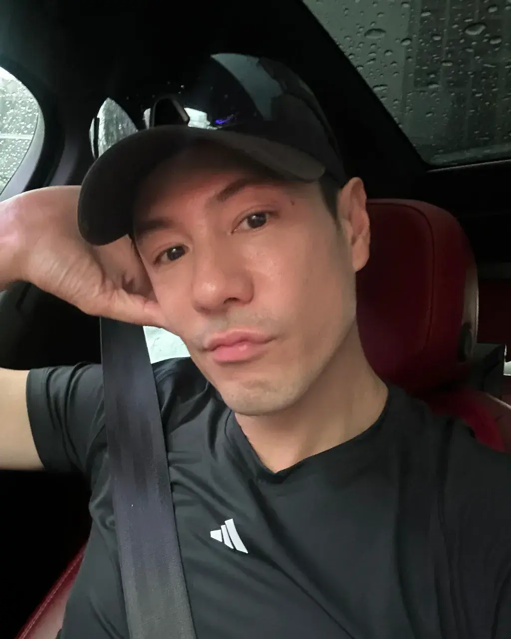 คลุๆชิคๆ