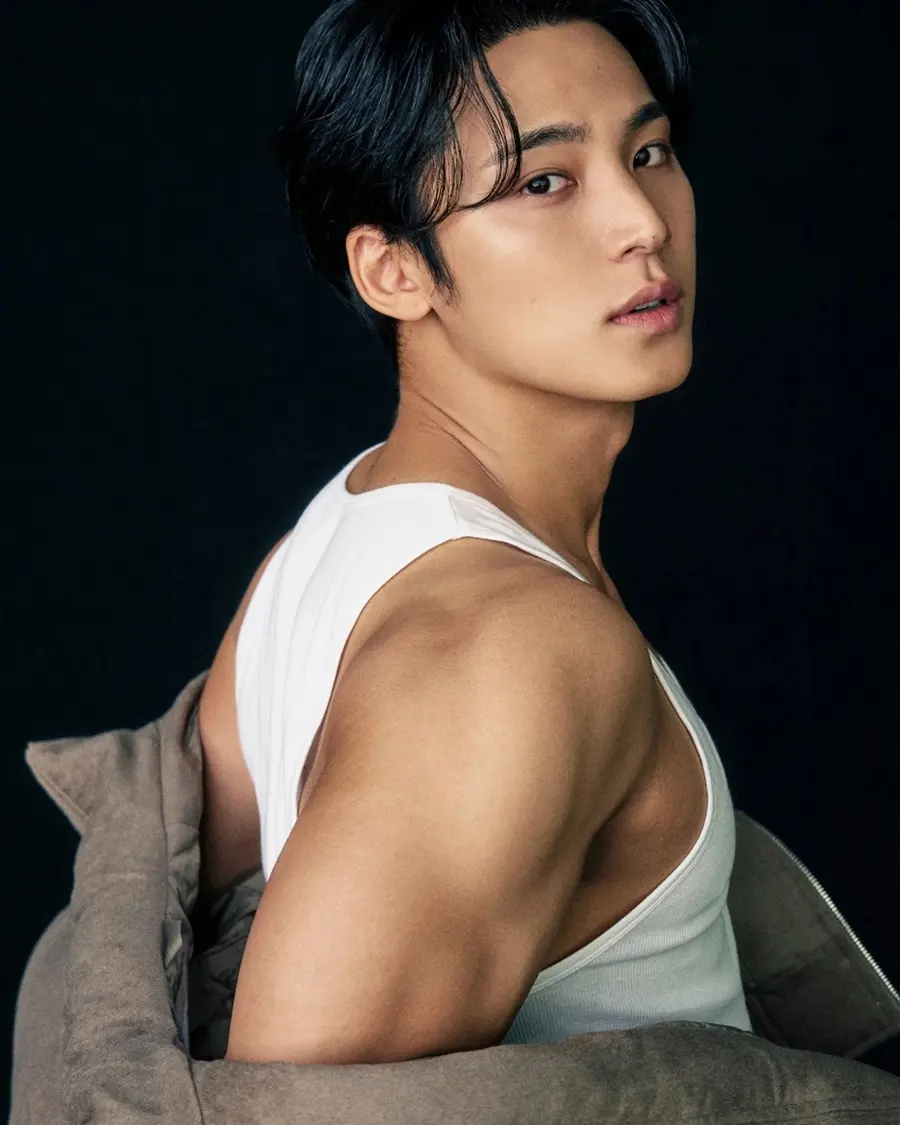 Mingyu @ Rolling Stone Japan February 2025