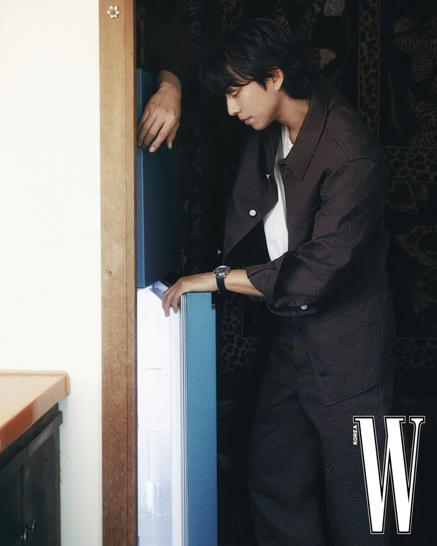 GONG YOO @ W Korea March 2025