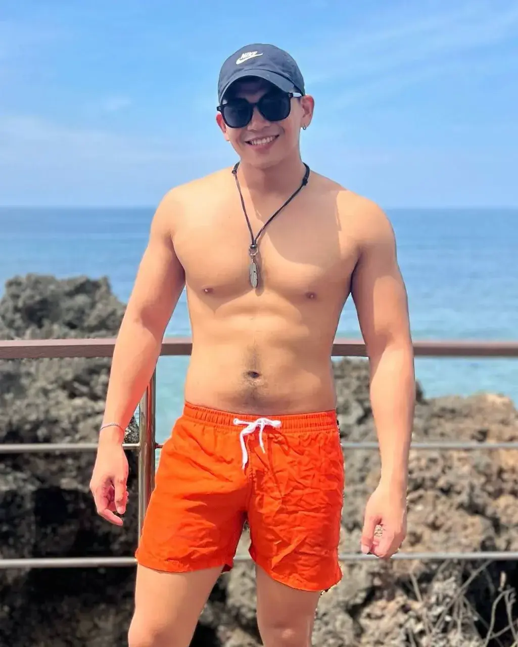 ทะเลร้อนรัก