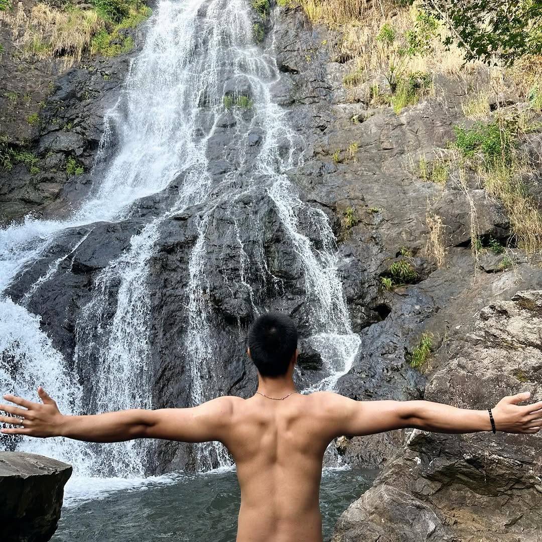 ทะเลร้อนรัก