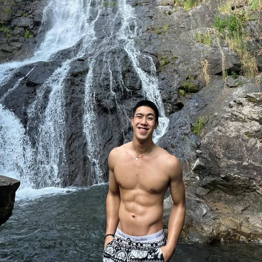 ทะเลร้อนรัก