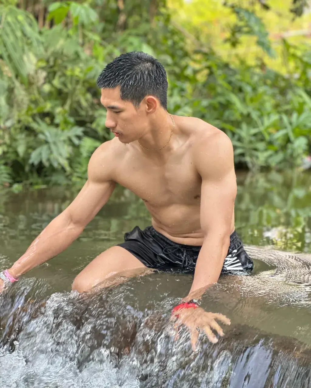 เอาให้อ้วกไปข้างเลยดิ่ดูดๆ