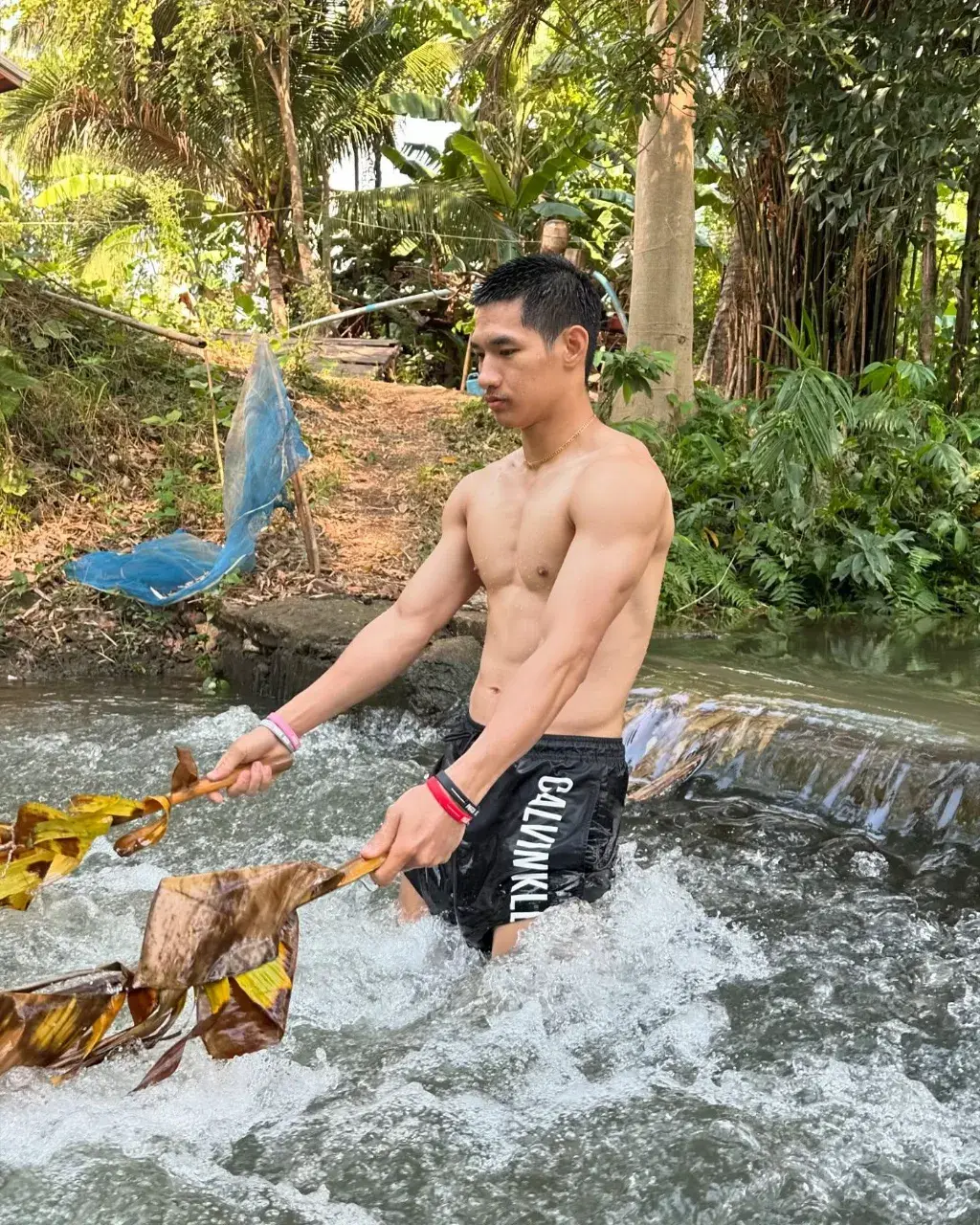 เอาให้อ้วกไปข้างเลยดิ่ดูดๆ