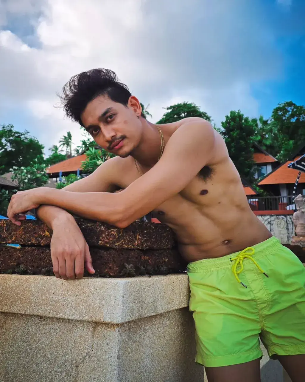 หลงสวาทความเข้ม