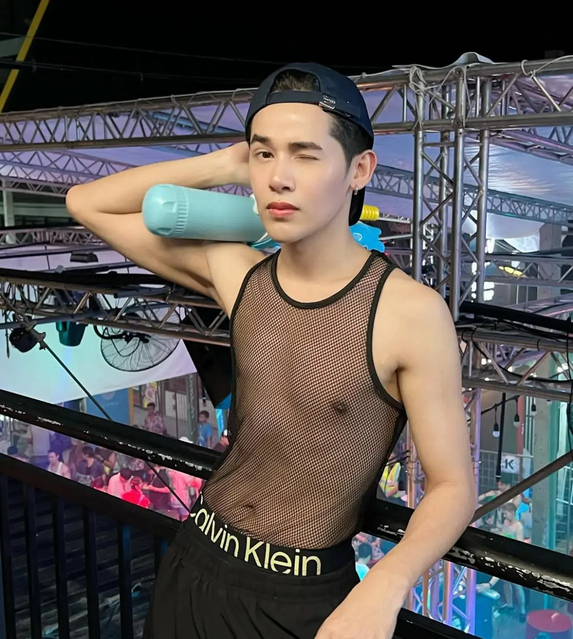 สงกรานต์ชื่นใจ