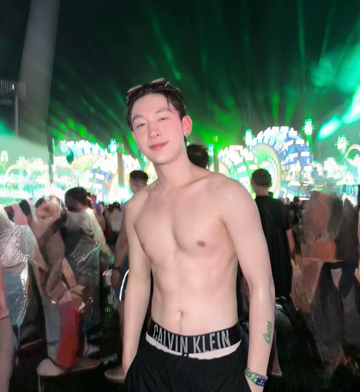 สงกรานต์เจนจัดจ้าน