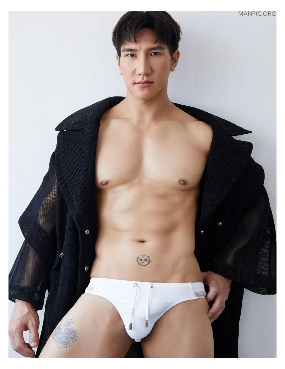 Photobook : AWESOME 32 - June