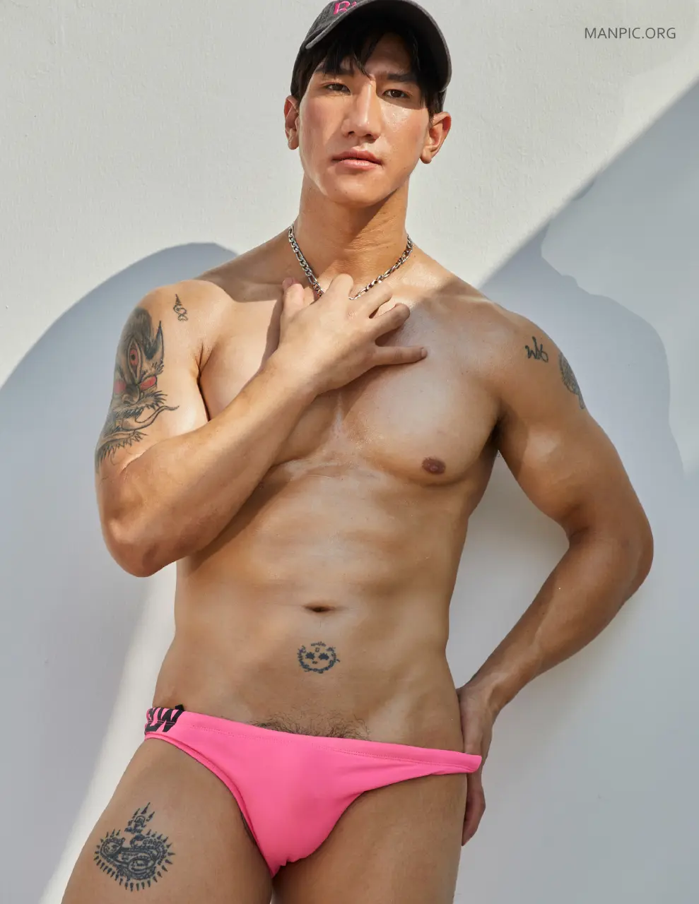 Photobook : AWESOME 32 - June