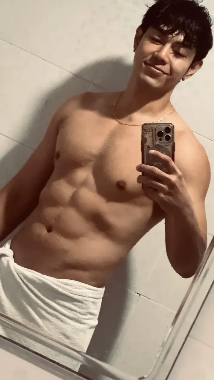 พี่อ่าาาาาาส์ อาร์ตตตต