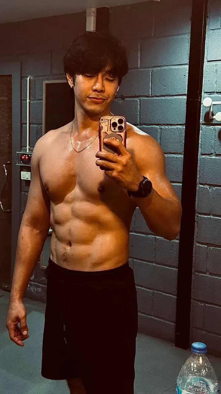 พี่อ่าาาาาาส์ อาร์ตตตต