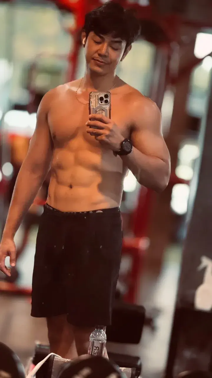 พี่อ่าาาาาาส์ อาร์ตตตต