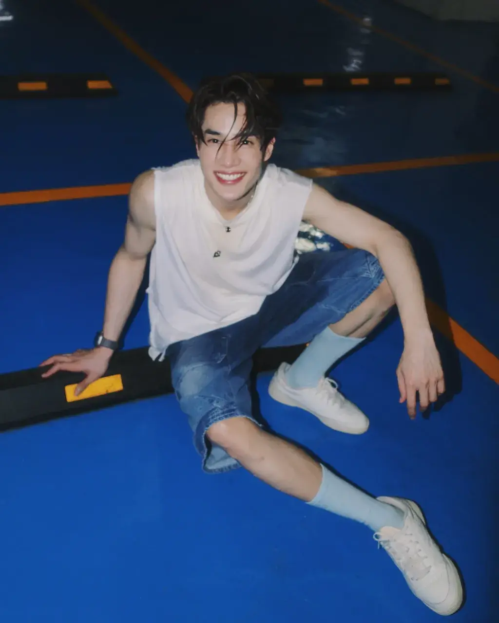 ขาวสว่างทำน้ำแตก