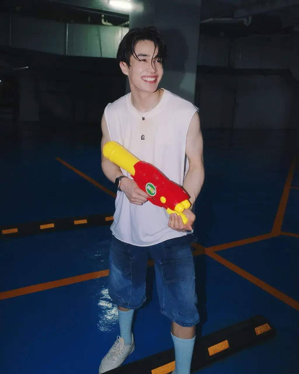 ขาวสว่างทำน้ำแตก