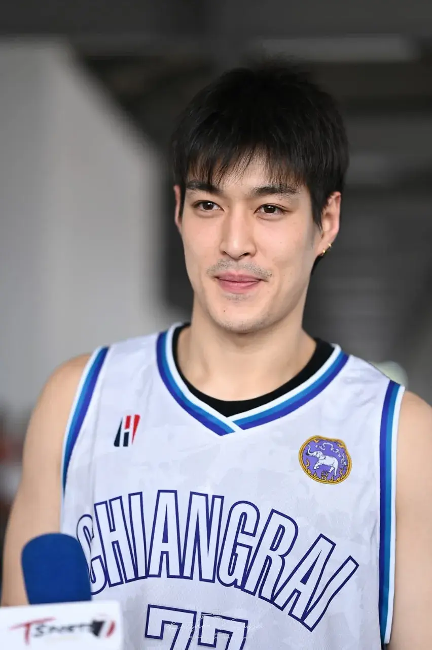 ซูมกระทิงอยากโดนกระแทก