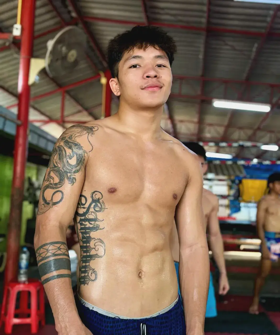 มวยให้สุดลำโค้ก