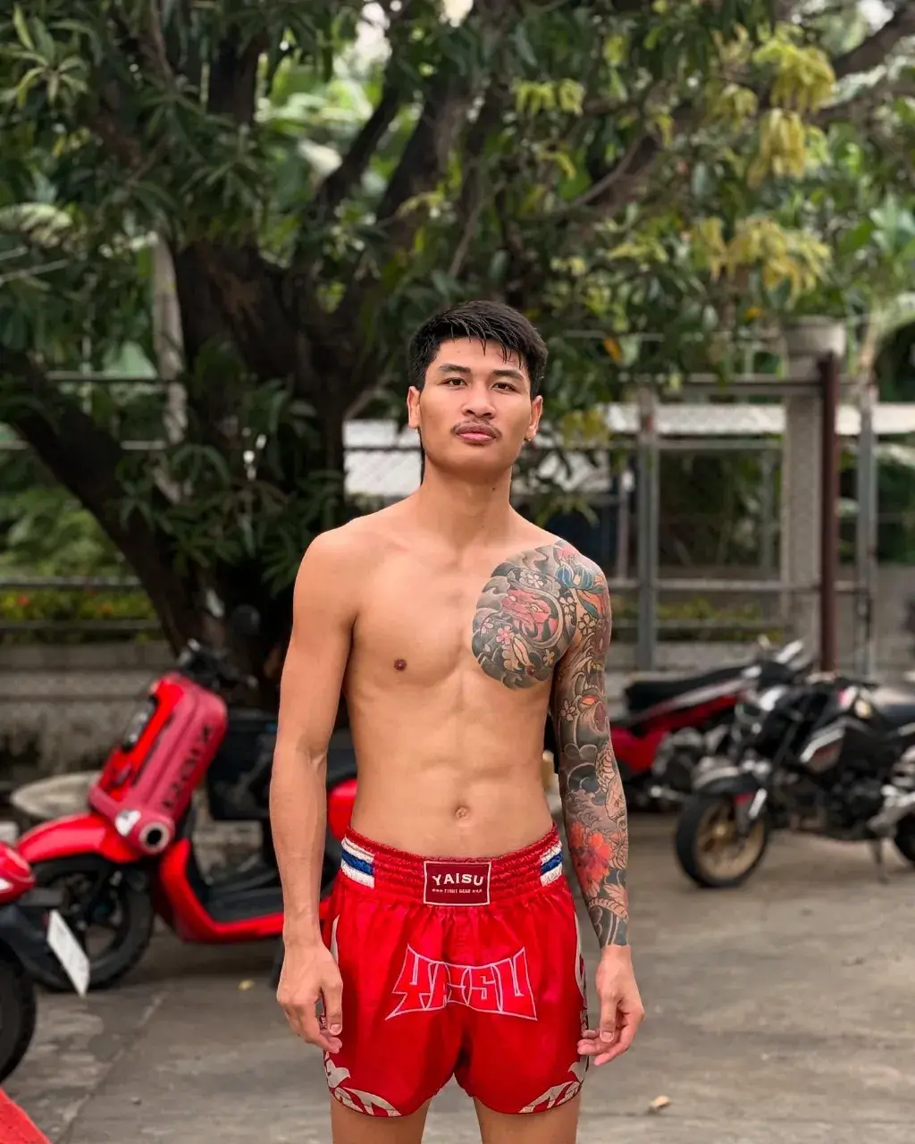 มวยให้สุดลำโค้ก