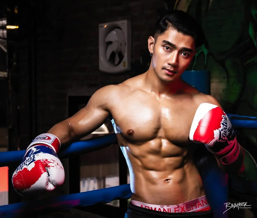 Physique : Nitisart Jakborvornphan