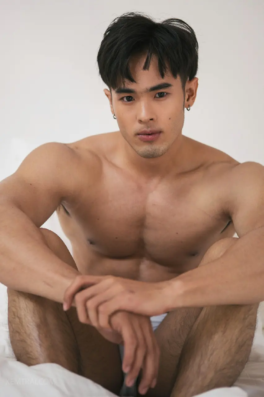 Photobook : 1 DAY WITH POOM
