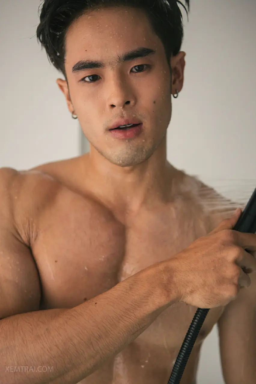 Photobook : 1 DAY WITH POOM
