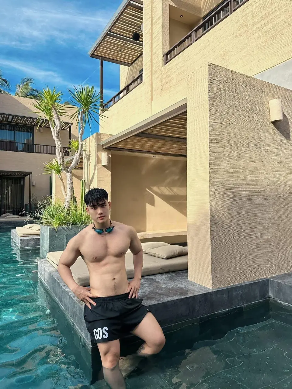 Beauty Expert : Phạm Anh Phi