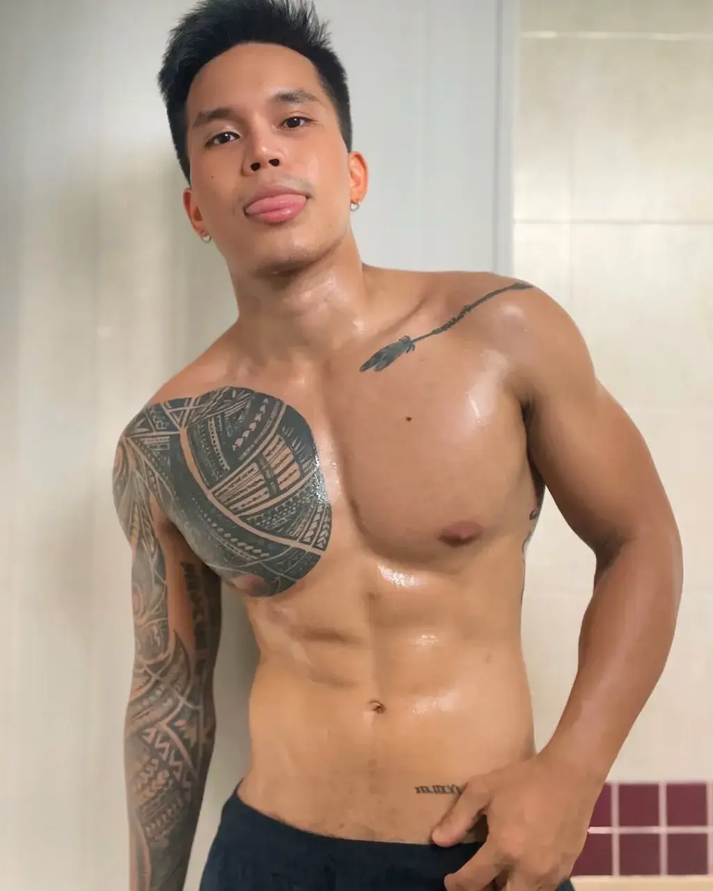 อยากมวยโค้ก ให้พี่ล่ำ