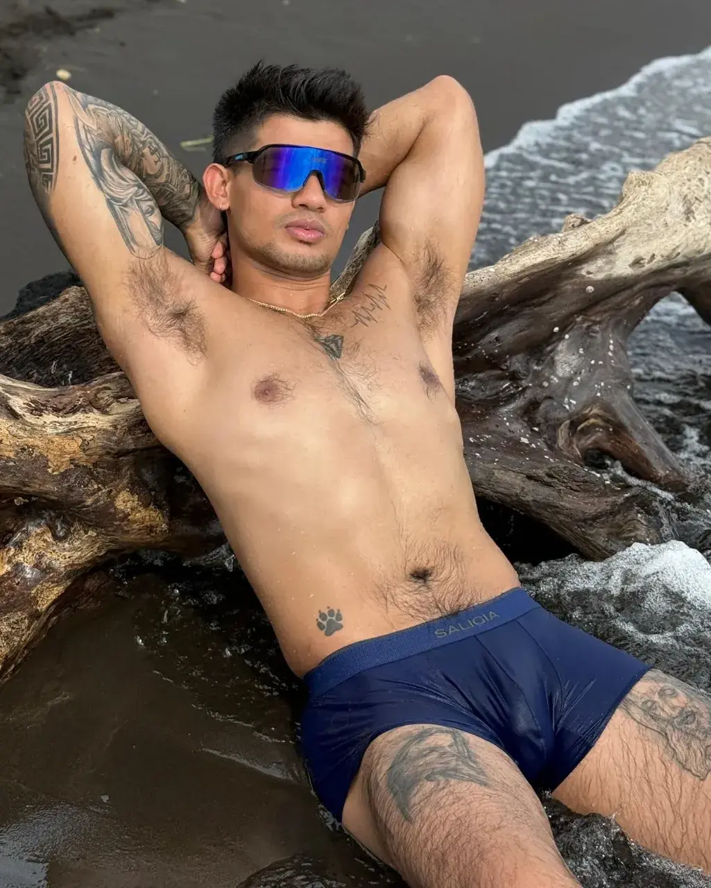 หวานอม ขมก็จะกลืน