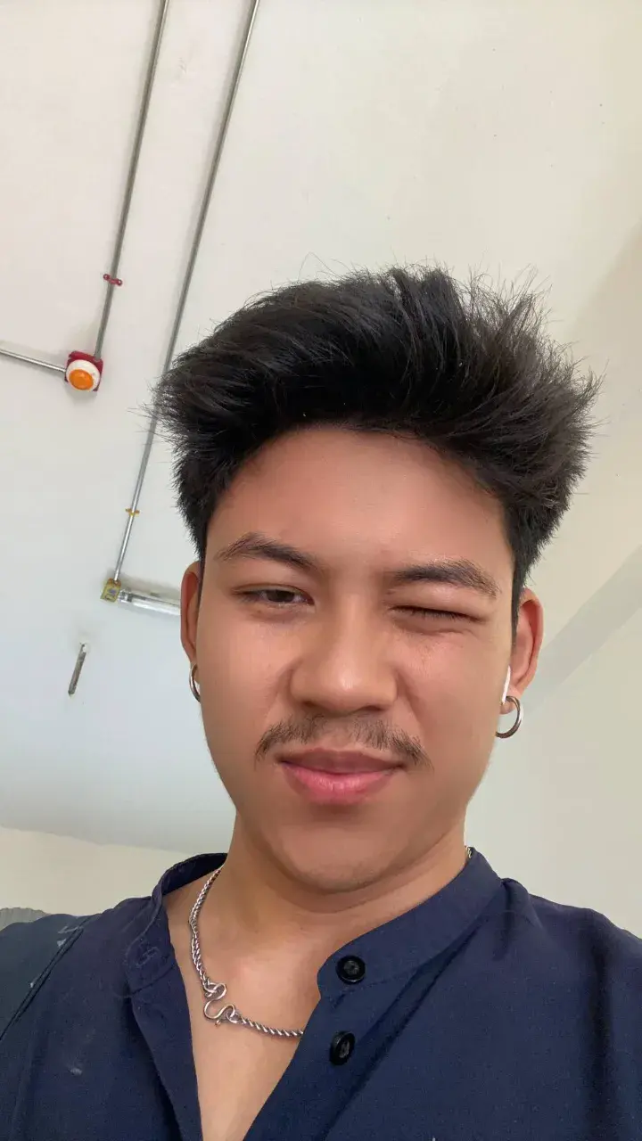 หวานอม ขมก็จะกลืน