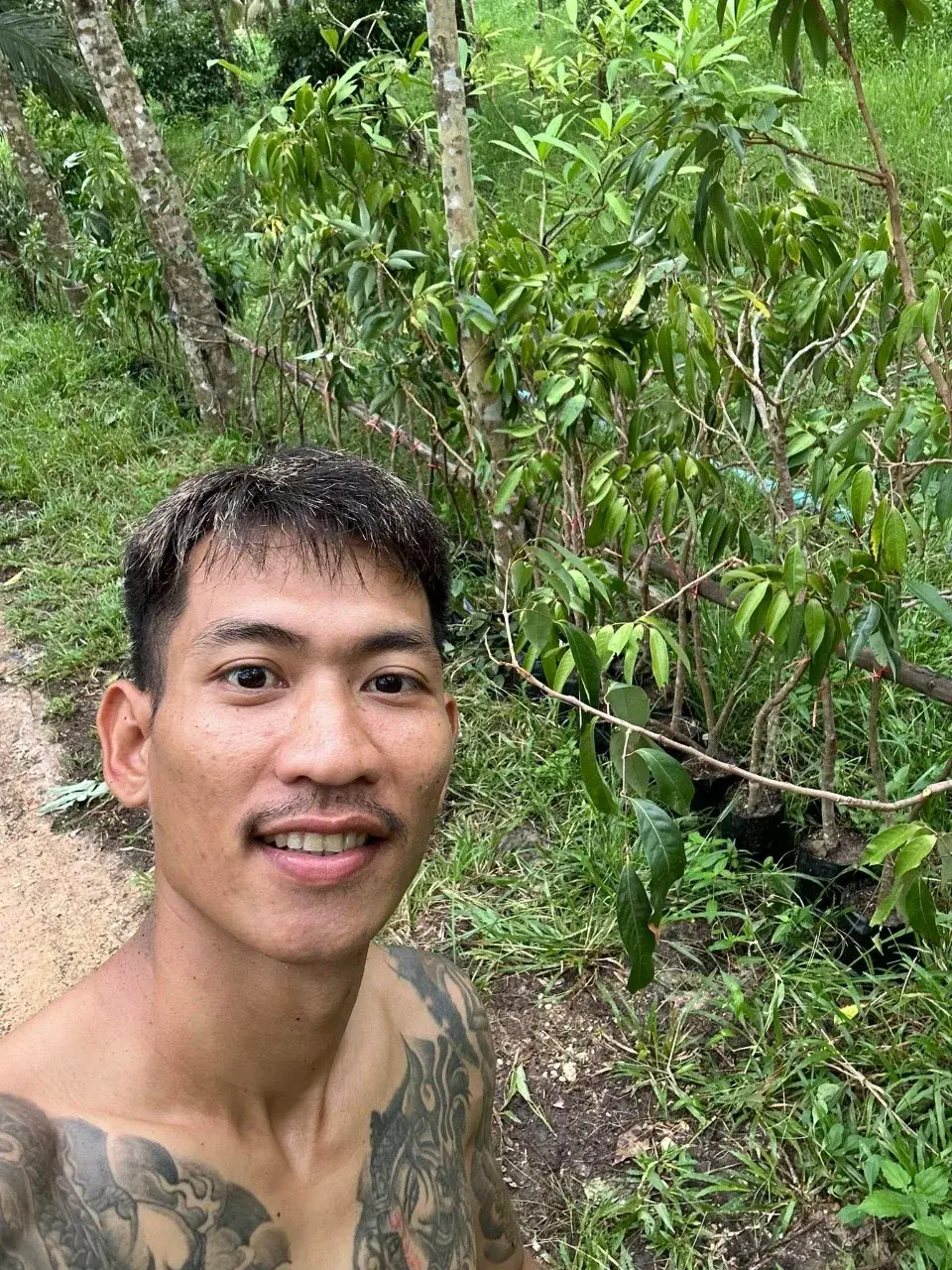 หวานอม ขมก็จะกลืน