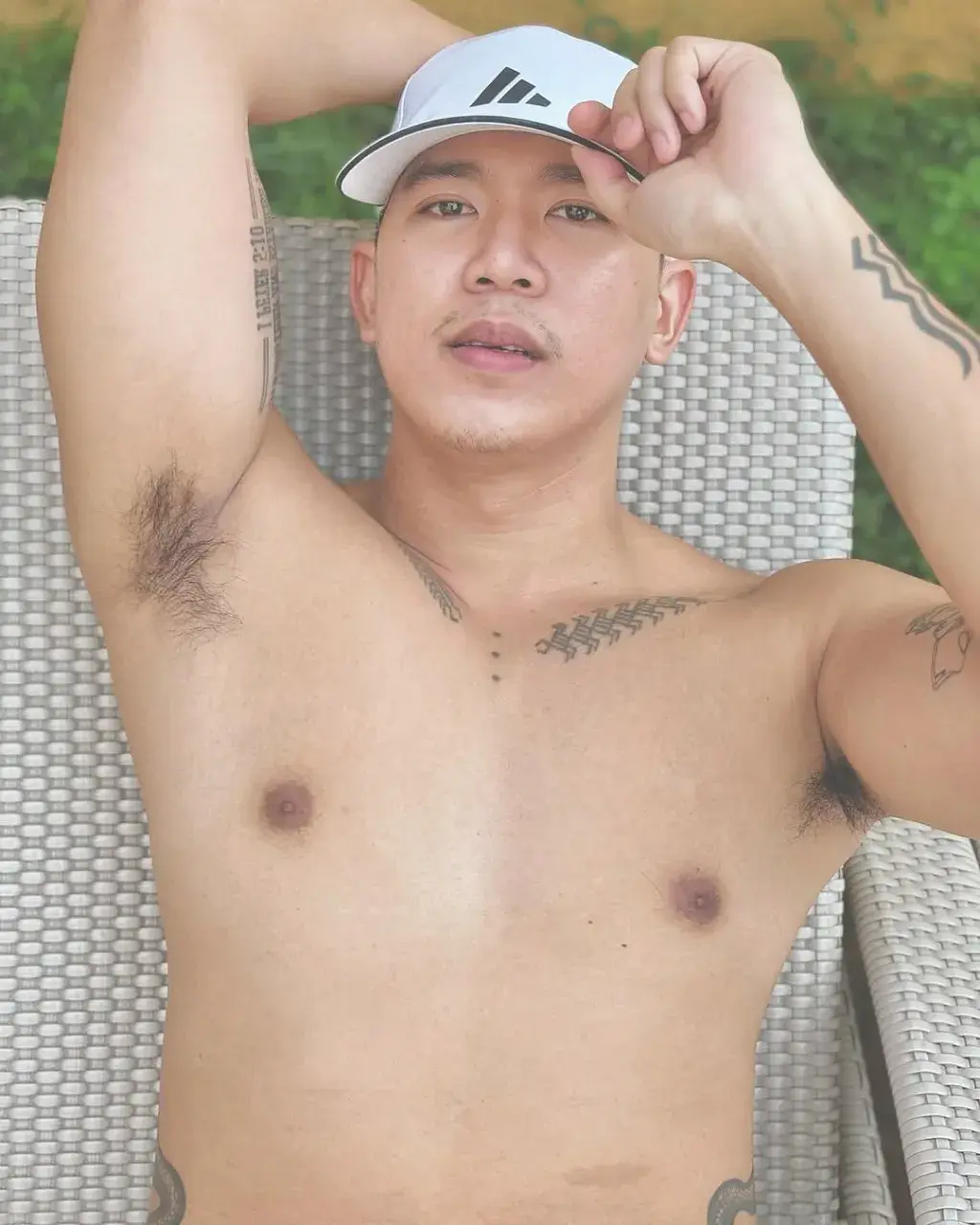 วงแขนพ่อ ..แสนเสว