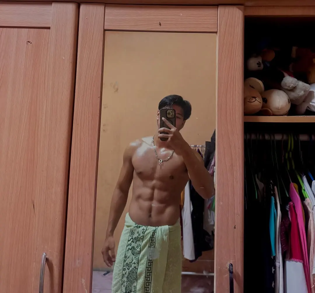 นมกล้ามน้ามมแตก