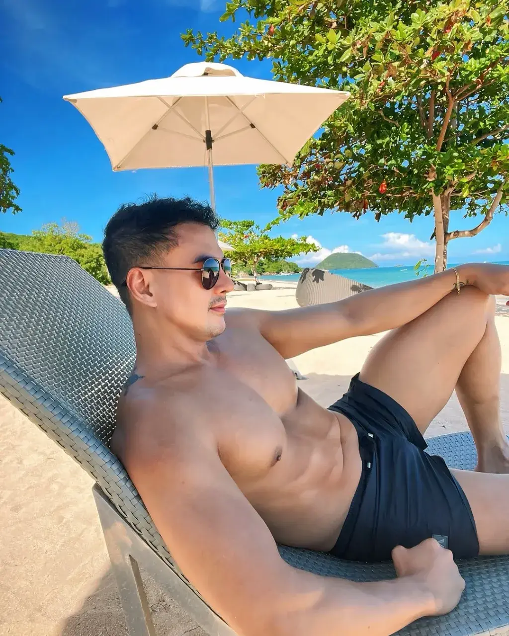 2รักยอมฟ้าเหลือง