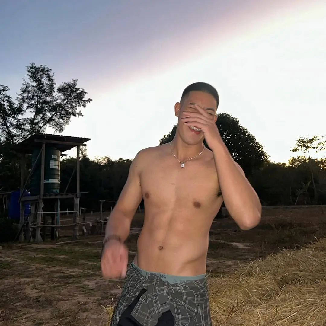 แลกลิ้นมันที่รัก