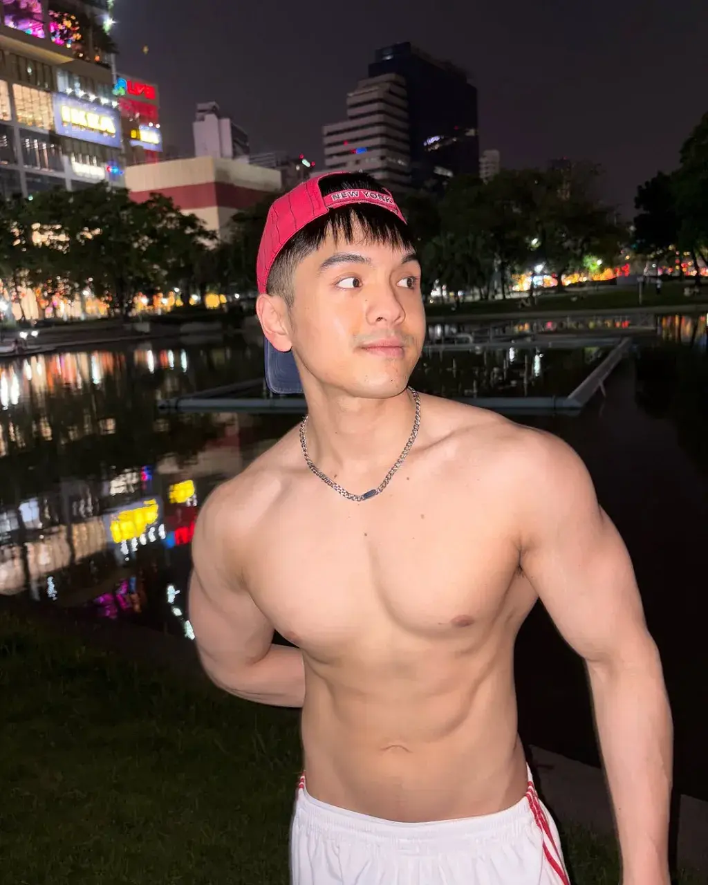 กล้ามนั้นทำฉ้านนนเสว
