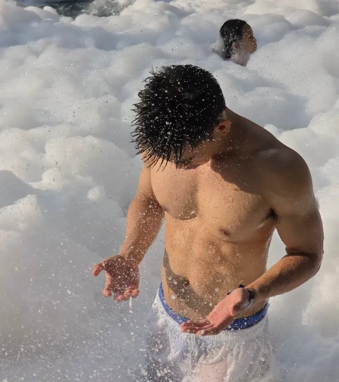 ไล่ลงคลังผัว