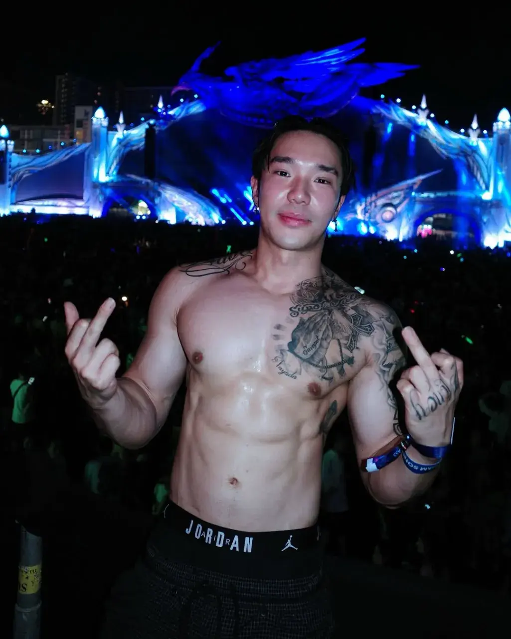 พ่อจ๋าแซ่บจัง