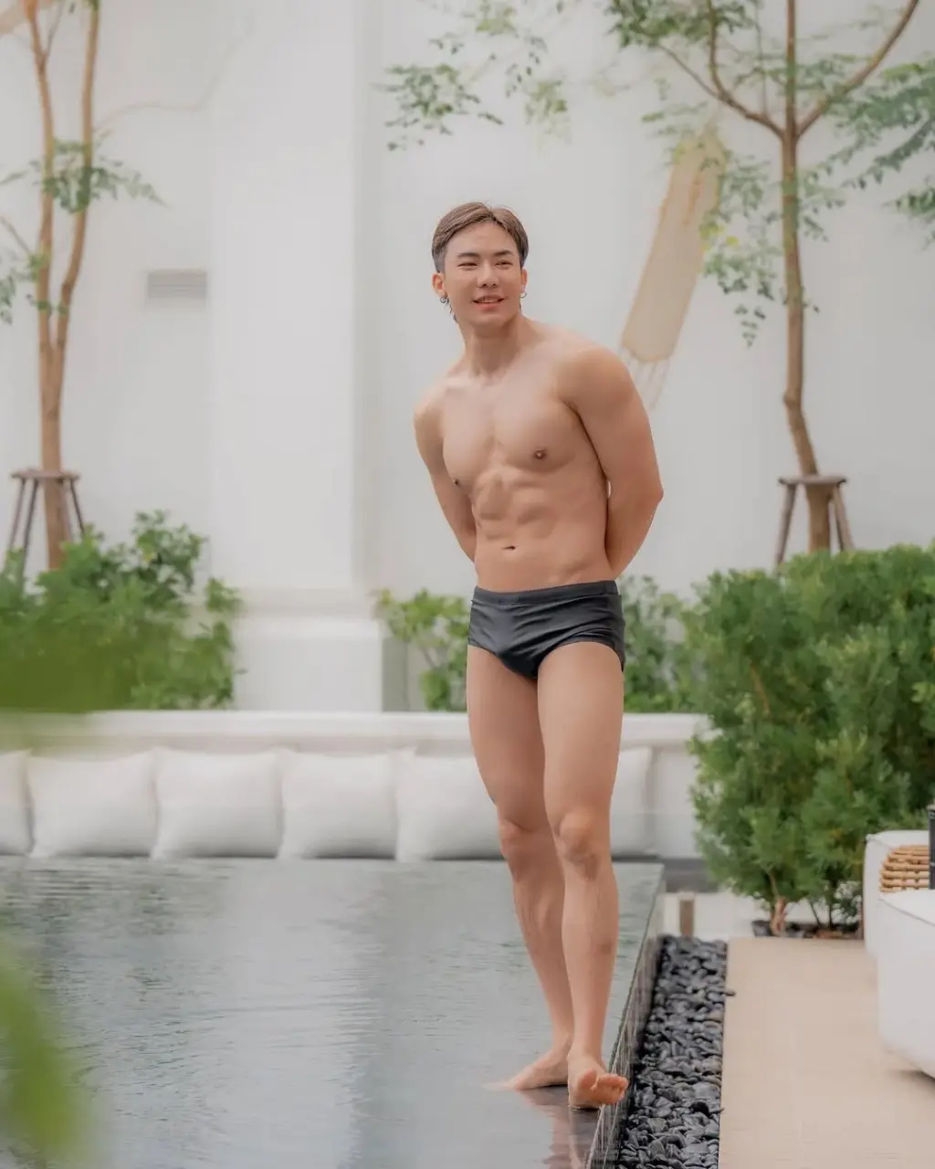 Swimsuit : Chattanatip Suranna